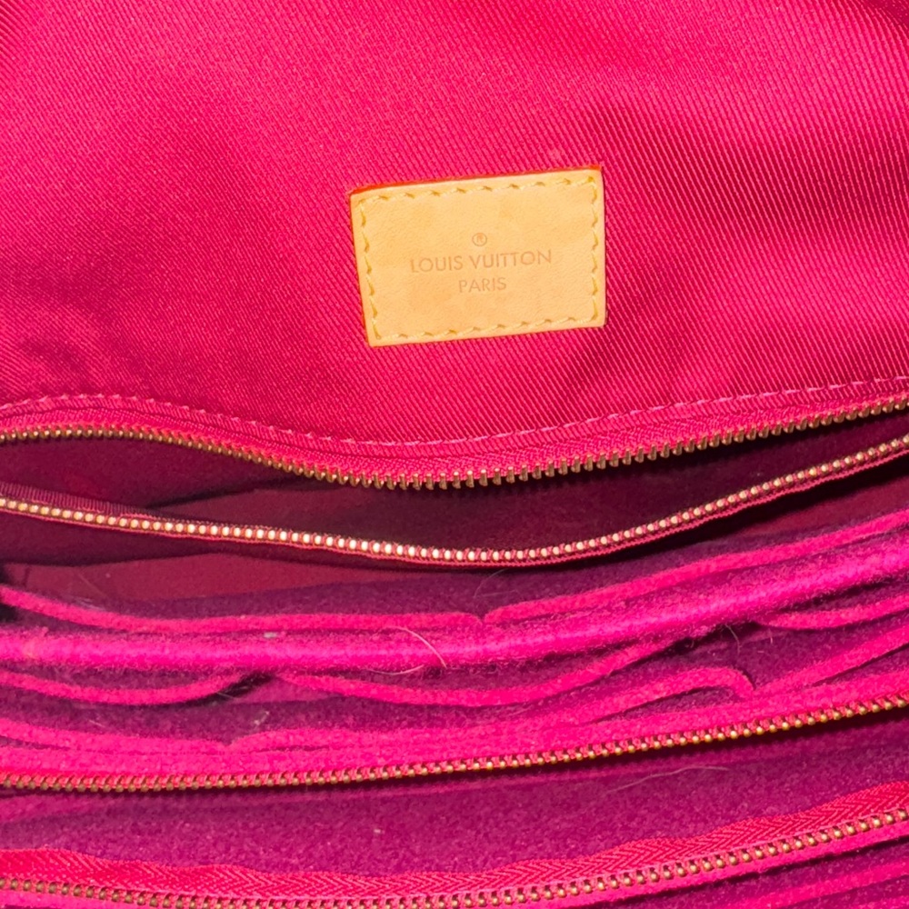 Excellent Condition Authentic Louis Vuitton Graceful MM - Picture 14 of 16